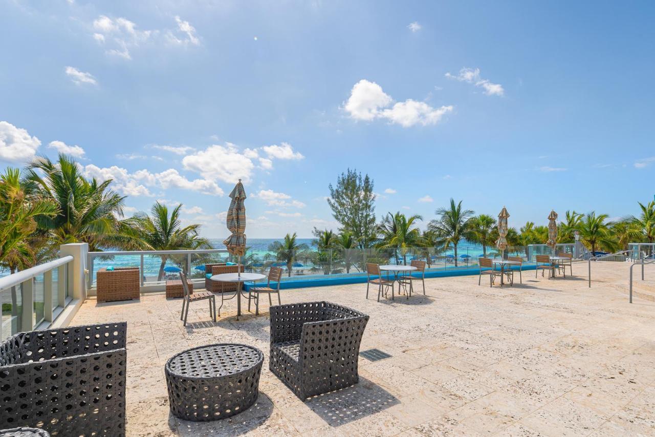 דירות מיאמי ביץ' Sunny Isles 1Bdr Sea View And Pool מראה חיצוני תמונה