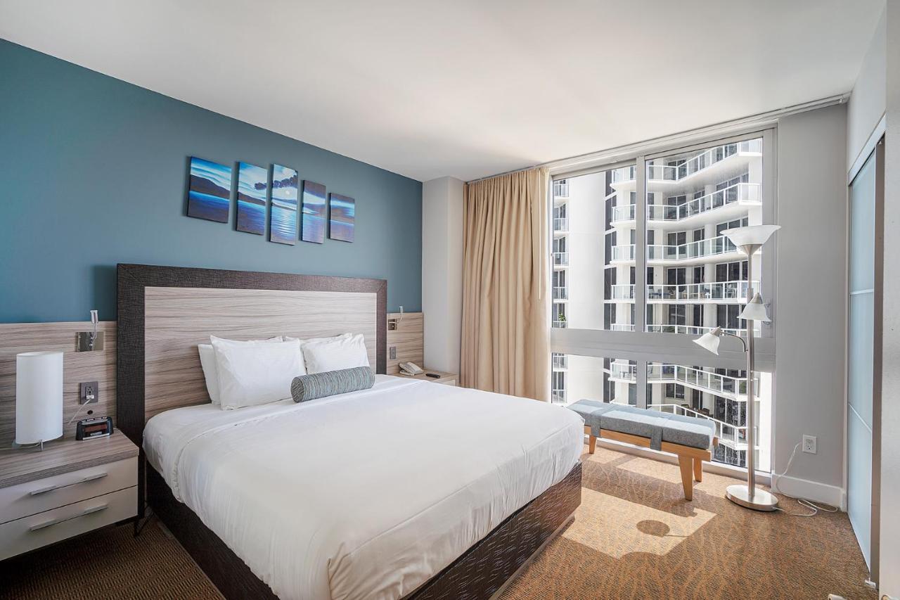 דירות מיאמי ביץ' Sunny Isles 1Bdr Sea View And Pool מראה חיצוני תמונה