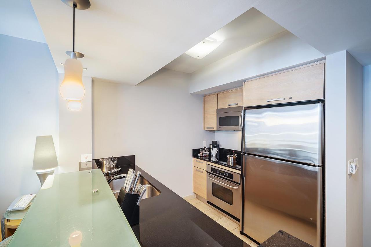 דירות מיאמי ביץ' Sunny Isles 1Bdr Sea View And Pool מראה חיצוני תמונה